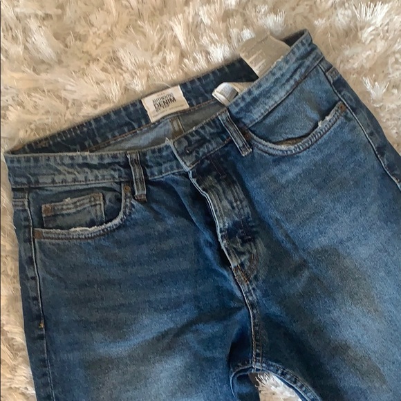 High Waisted Zara Jeans - Picture 2 of 4